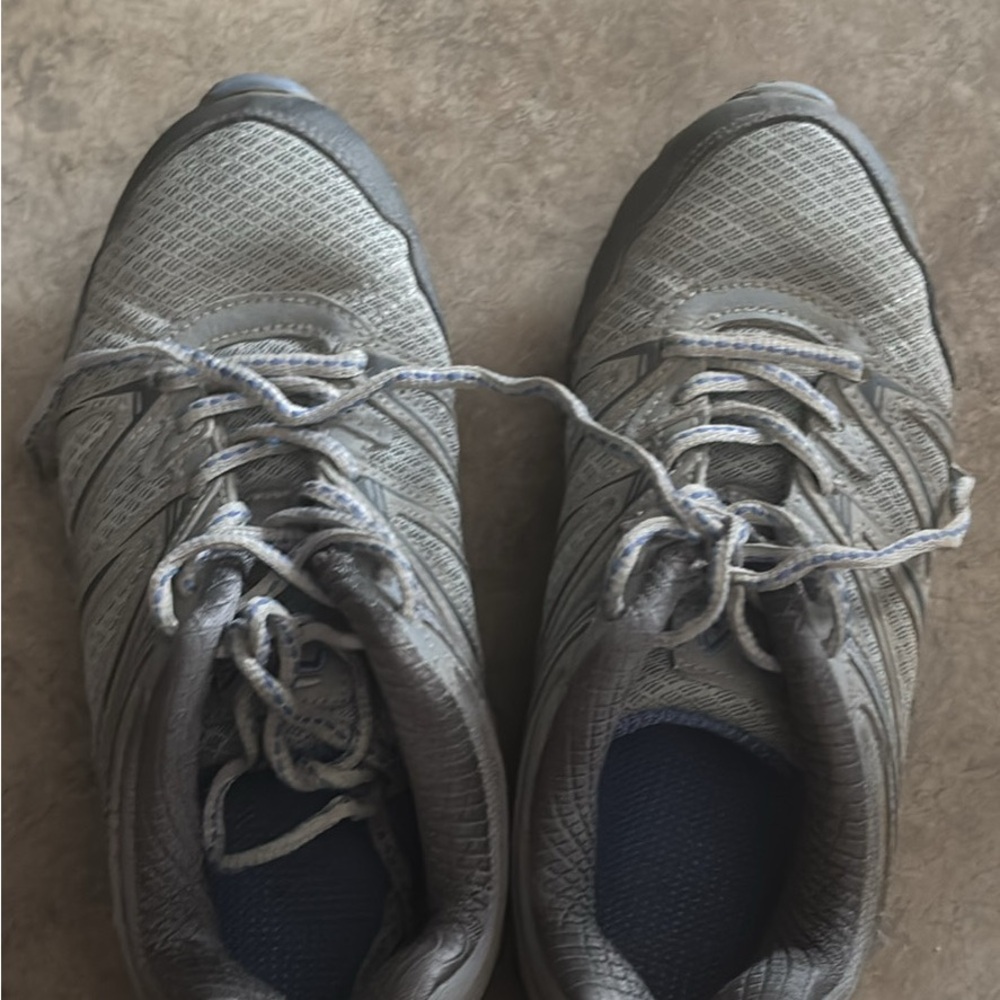 Women’s hiking Shoes